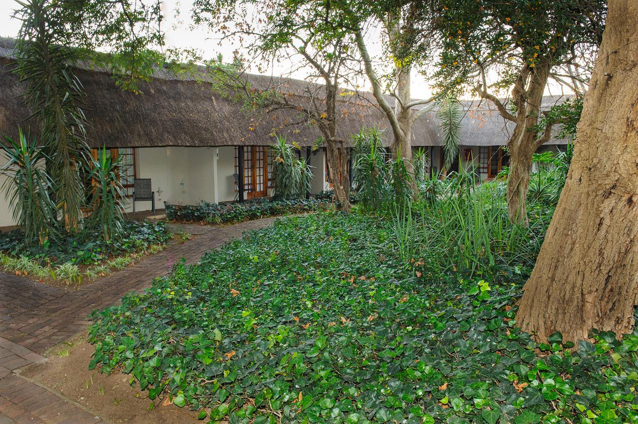 Safari Club Guest Lodge Or Tambo International Airport 肯普顿帕克 外观 照片